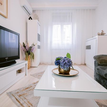 Historic Bucharest Hideway Apartment Exterior foto